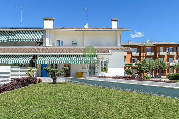 casa indipendente in vendita a Mussolente in zona Casoni