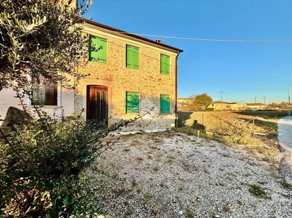 casa indipendente in vendita a Nanto in zona Bosco di Nanto