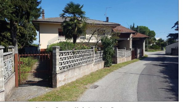 casa indipendente in vendita a Nanto