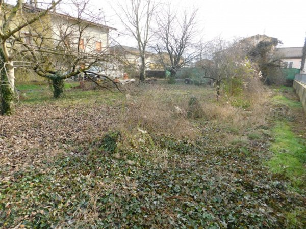 villa in vendita a Nanto in zona Ponte di Nanto