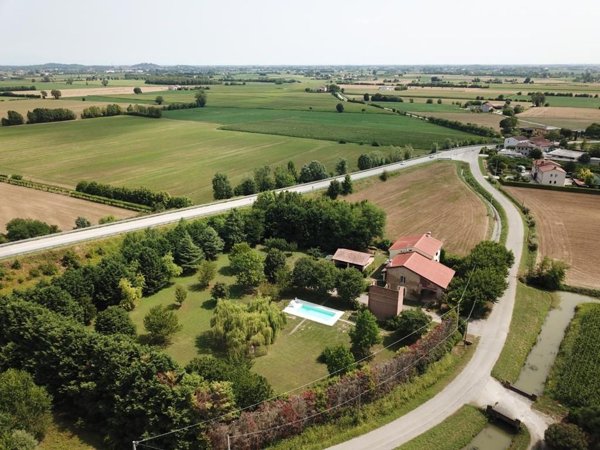 casa indipendente in vendita a Nanto in zona Bosco di Nanto