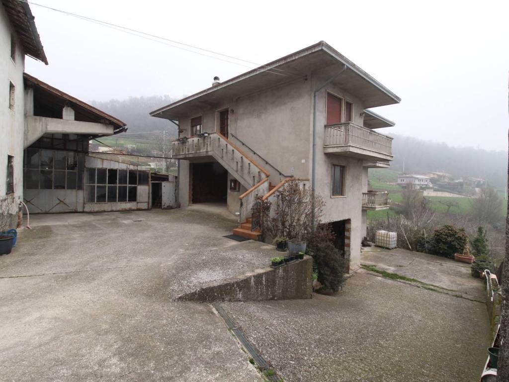 casa indipendente in vendita a Nogarole Vicentino