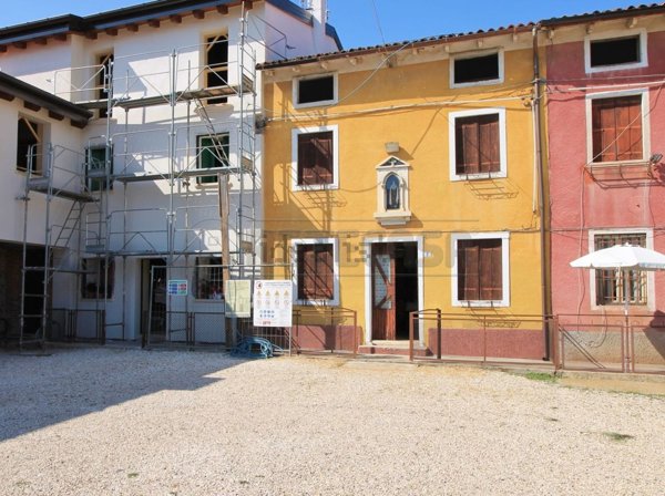 casa indipendente in vendita a Nogarole Vicentino