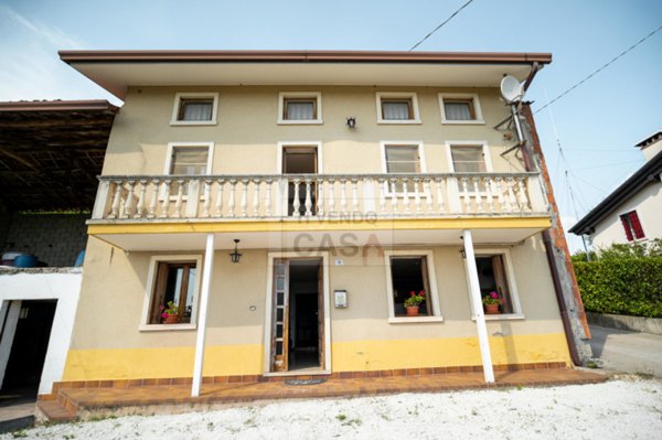 casa indipendente in vendita a Nogarole Vicentino