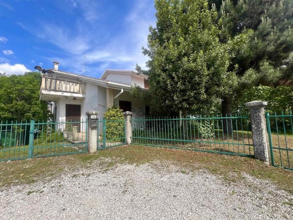 casa indipendente in vendita a Nogarole Vicentino