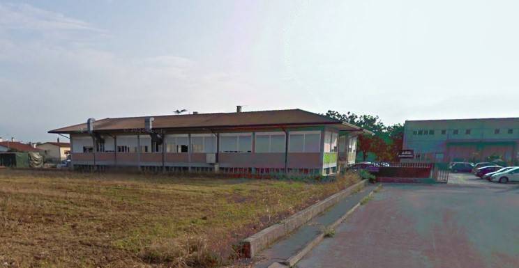 capannone in vendita a Nove