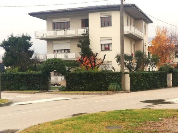 appartamento in vendita a Nove