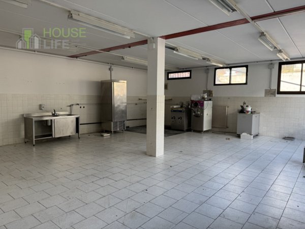 ufficio in vendita a Nove