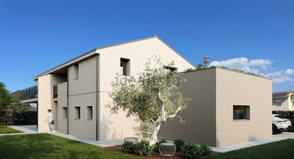 quadrivano in vendita a Nove