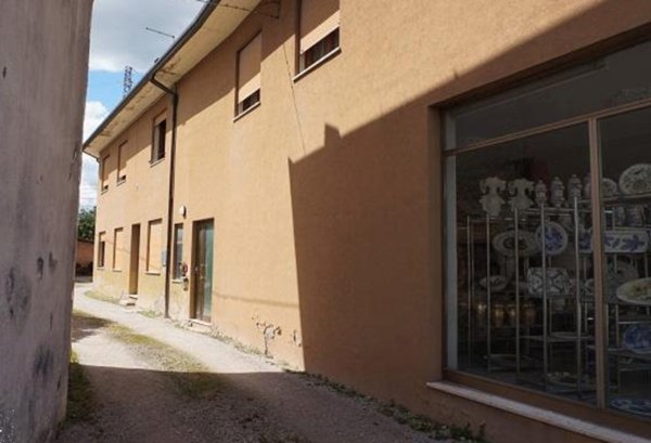 casa indipendente in vendita a Nove