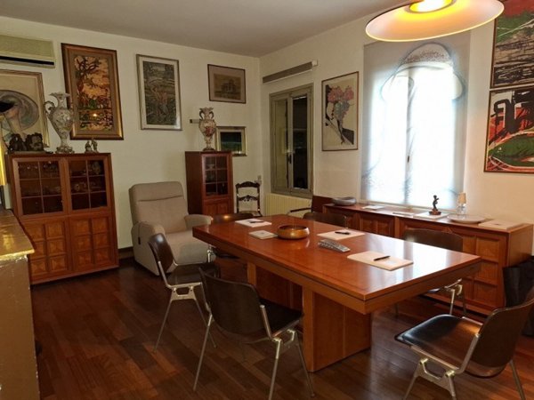 casa indipendente in vendita a Nove