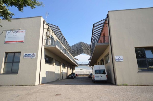 ufficio in vendita a Noventa Vicentina