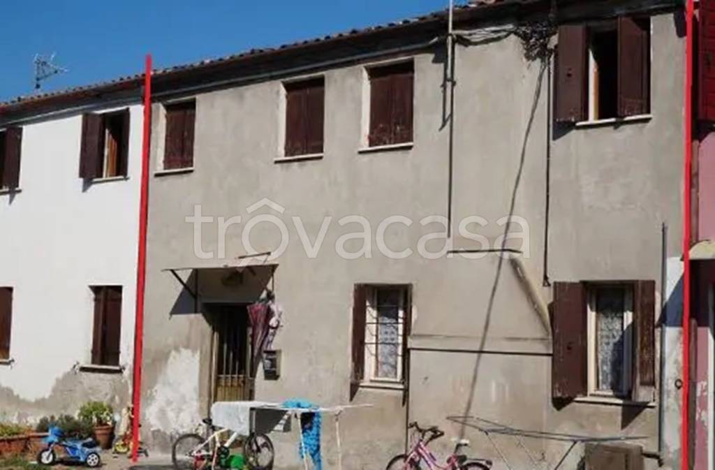 casa indipendente in vendita a Noventa Vicentina