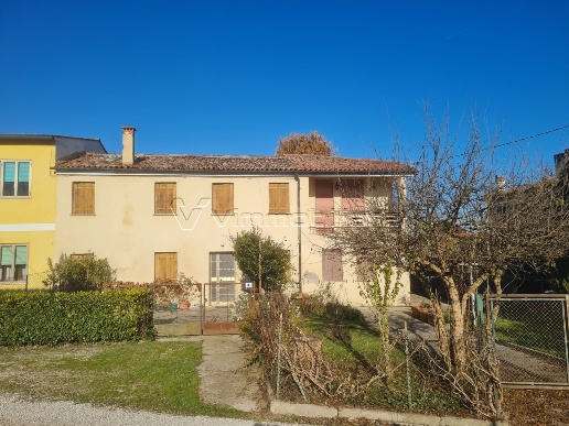 casa indipendente in vendita a Noventa Vicentina
