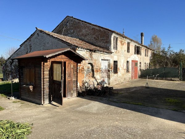 quadrivano in vendita a Noventa Vicentina
