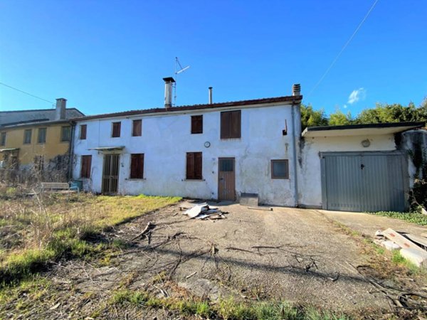 quadrivano in vendita a Noventa Vicentina
