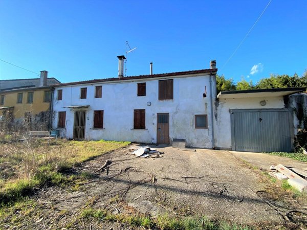 casale in vendita a Noventa Vicentina