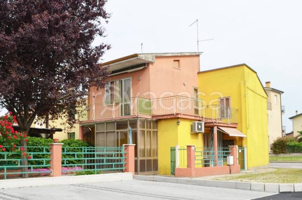 casa indipendente in vendita a Noventa Vicentina