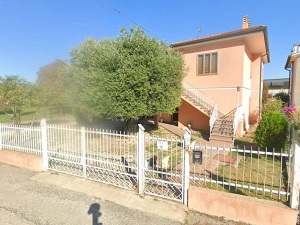 casa indipendente in vendita a Noventa Vicentina