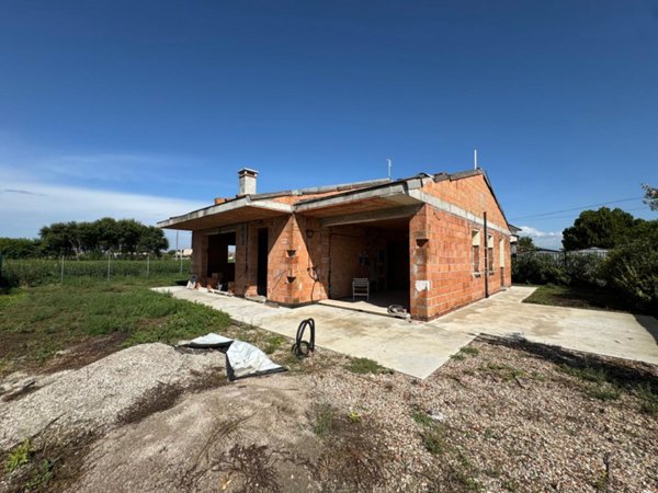 casa indipendente in vendita a Noventa Vicentina