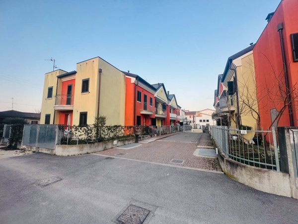 appartamento in vendita a Noventa Vicentina