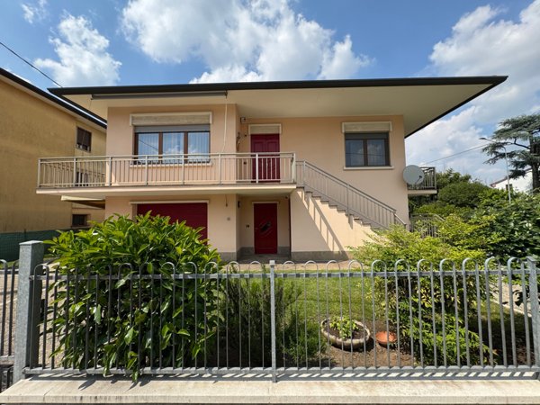 casa indipendente in vendita a Noventa Vicentina