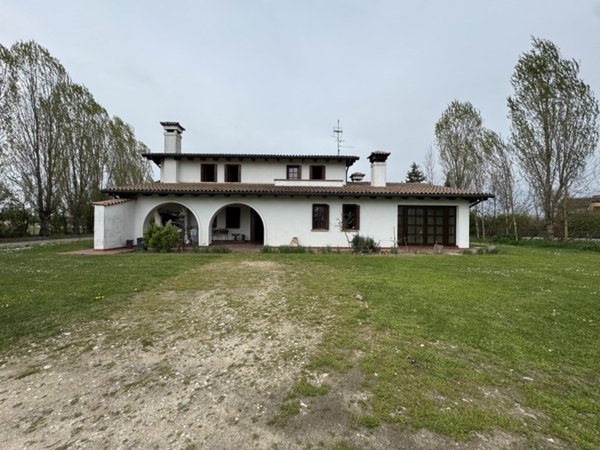 casa indipendente in vendita a Noventa Vicentina