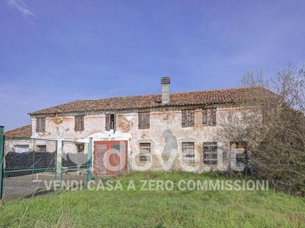 casa indipendente in vendita a Noventa Vicentina