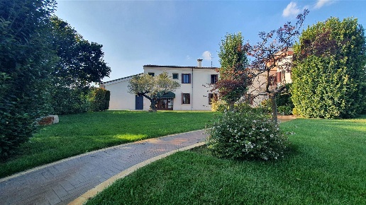 casa indipendente in vendita a Noventa Vicentina