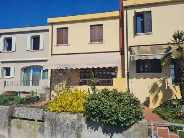 casa indipendente in vendita a Noventa Vicentina