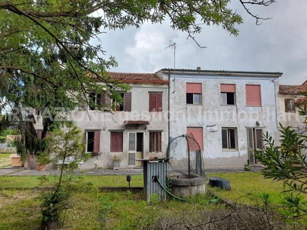 casa indipendente in vendita a Noventa Vicentina