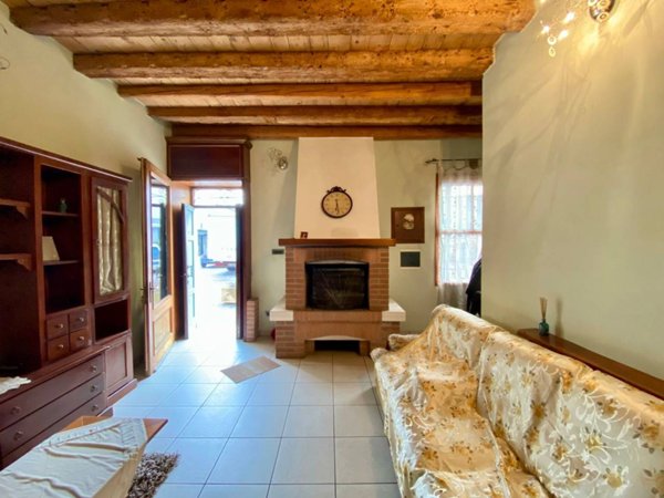 casa indipendente in vendita a Noventa Vicentina