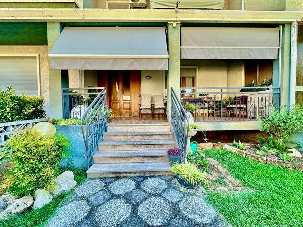casa indipendente in vendita a Noventa Vicentina