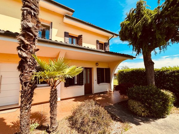 casa indipendente in vendita a Noventa Vicentina in zona Are