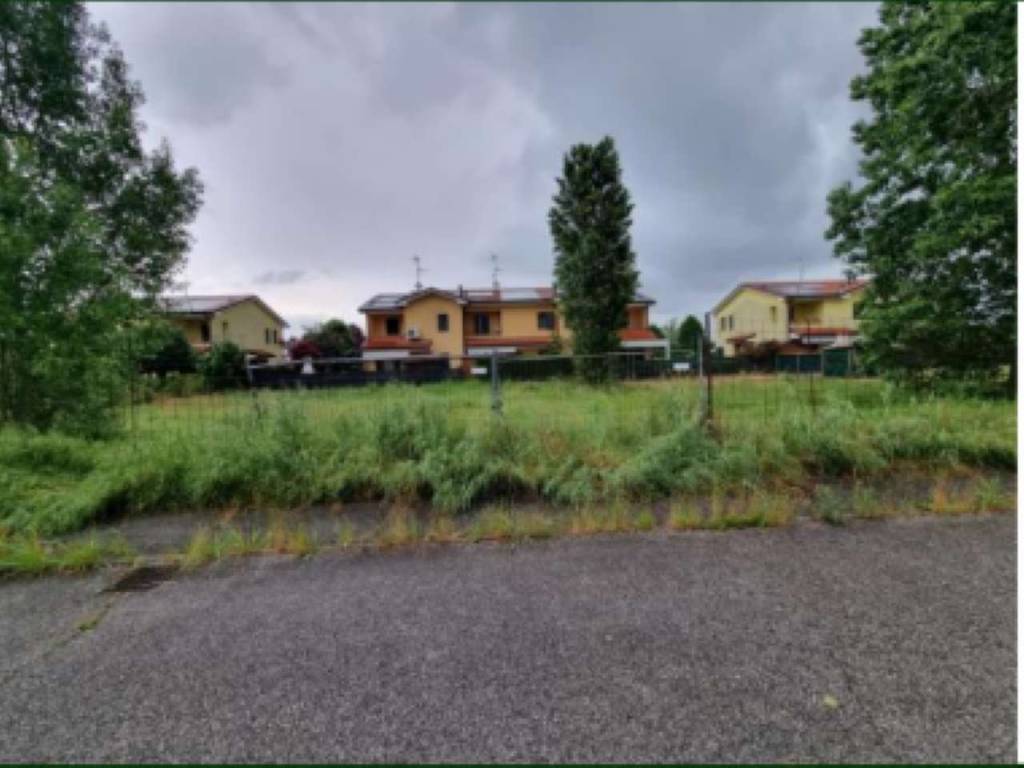 terreno in vendita a Noventa Vicentina in zona Saline