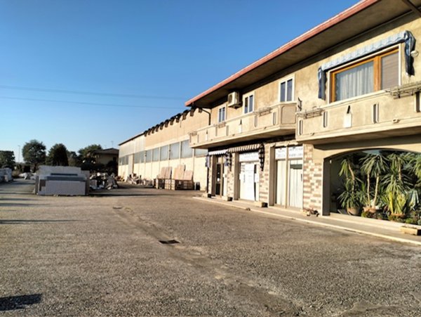 casa indipendente in vendita a Noventa Vicentina