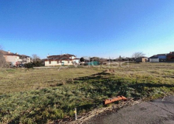 terreno edificabile in vendita ad Orgiano