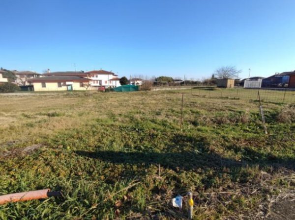terreno edificabile in vendita ad Orgiano in zona Teonghio