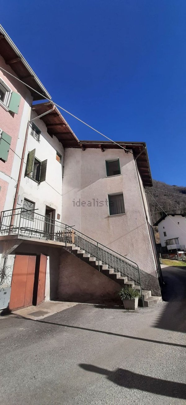 casa indipendente in vendita a Pedemonte