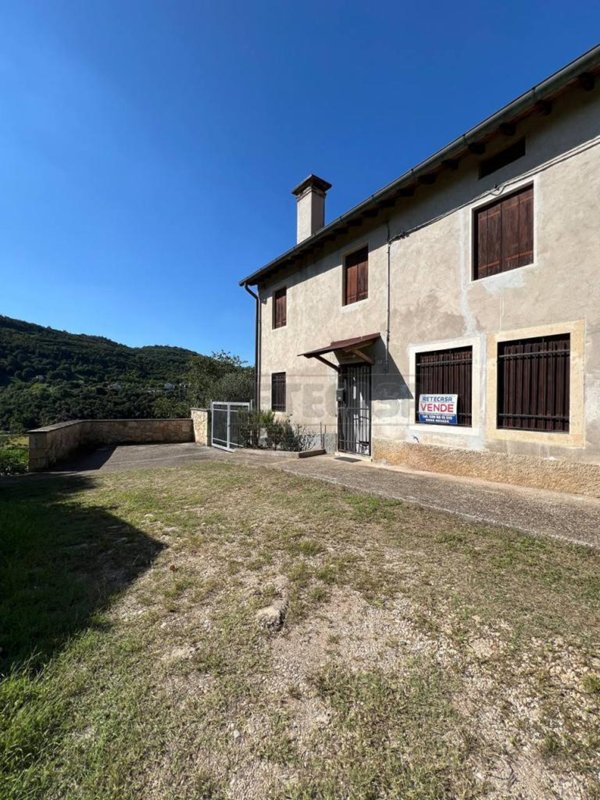 casale in vendita a Pianezze