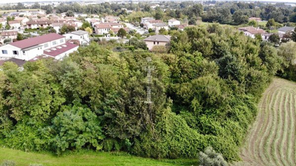 terreno agricolo in vendita a Pianezze