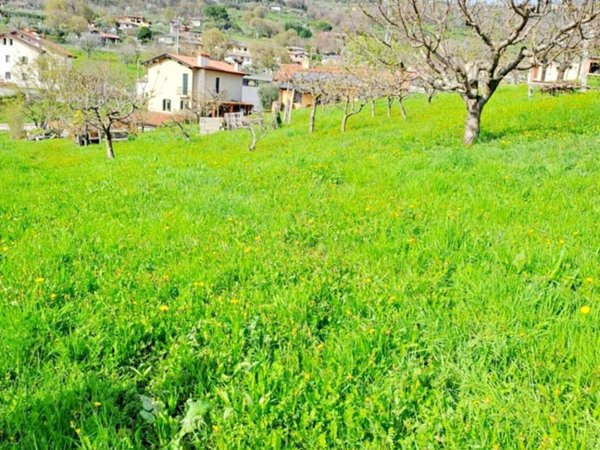 terreno in vendita a Pianezze