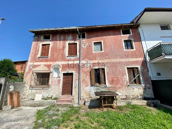 casa indipendente in vendita a Pianezze