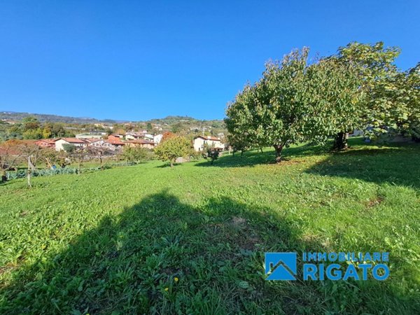 terreno in vendita a Pianezze