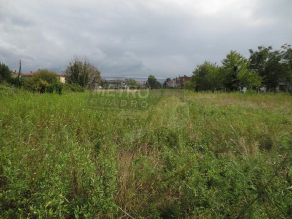 terreno edificabile in vendita a Piovene Rocchette