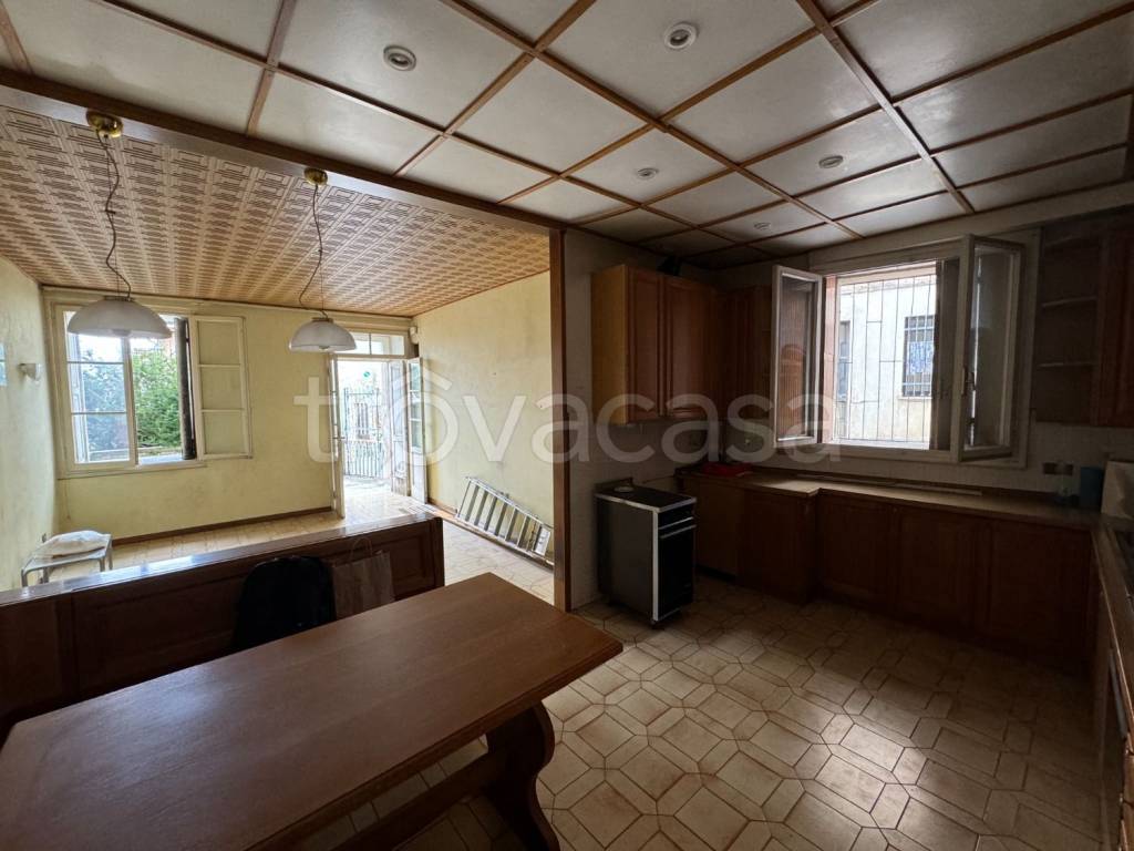 casa indipendente in vendita a Piovene Rocchette