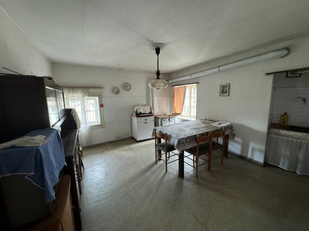 casa indipendente in vendita a Piovene Rocchette