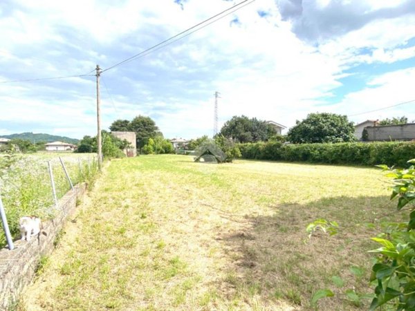 terreno agricolo in vendita a Piovene Rocchette
