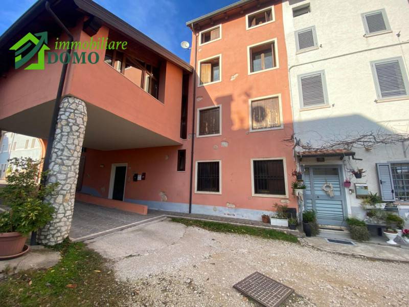 appartamento in vendita a Piovene Rocchette