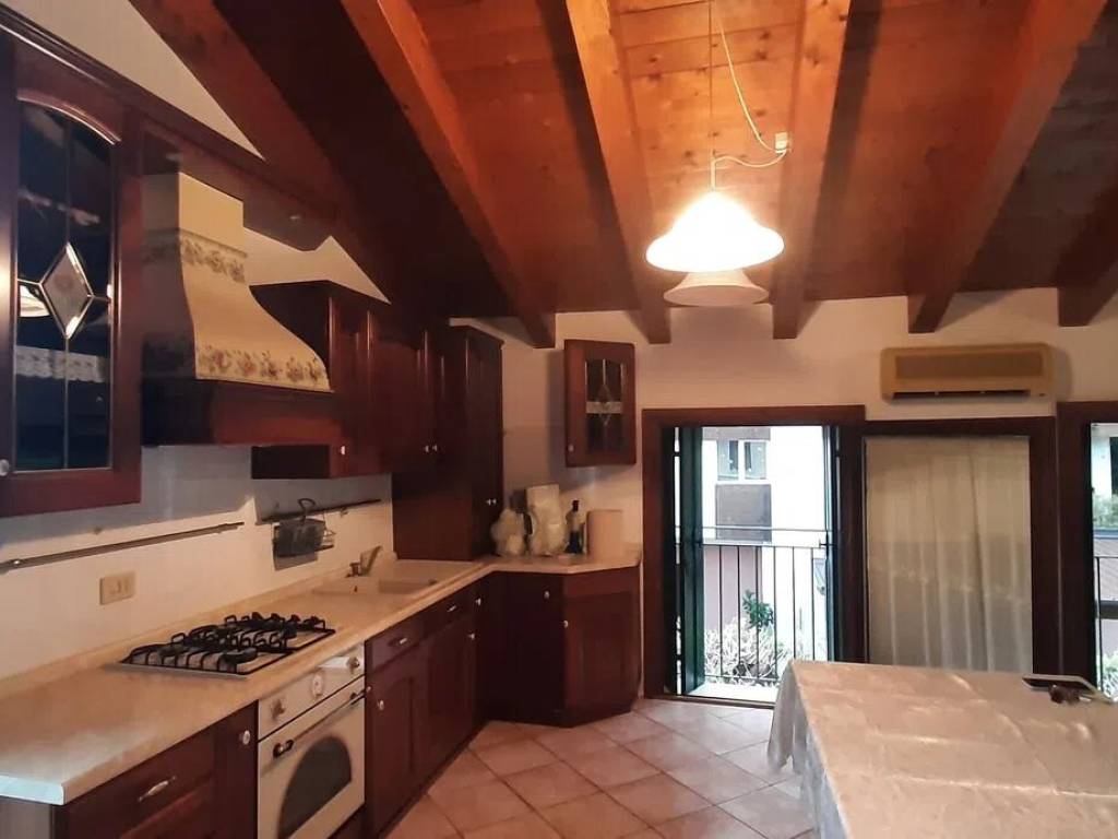 appartamento in vendita a Piovene Rocchette